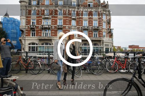 Amsterdam 2 oktober 2014
Opnames van de serie The Real Housewives of Beverly Hills in Amsterdam,
Yolanda Foster