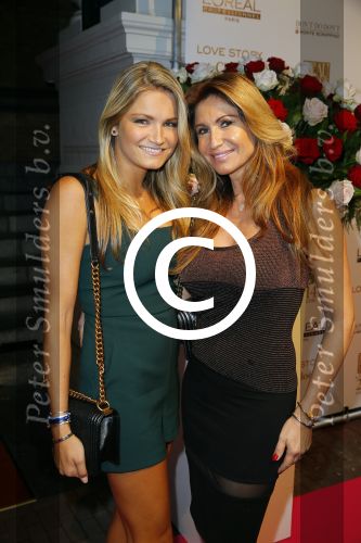 Amsterdam 29 september 2014
Beau monde awards in het Amstel hotel. Yvonne en Shirley Dubbelboer