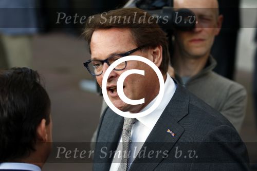 Amsterdam 26 september 2015
200 jaar koninkrijk in carre met oa aanwezig Koning Willem Alexander koningin Maxima en Prinsesd Beatrix.