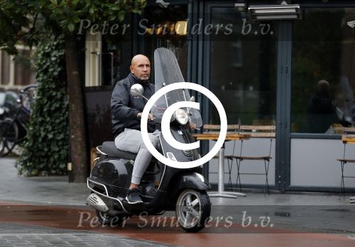Amsterdam 17 september 2016
Alex Blanchard op zijn vespa scooter