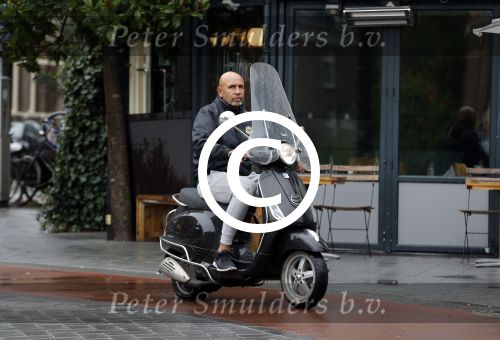 Amsterdam 17 september 2016
Alex Blanchard op zijn vespa scooter