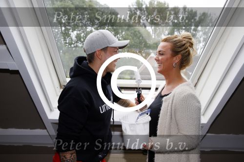 Vinkeveen 24 september 2015
Andre Hazes jr en zijn vriendin Monique gaan samen wonen in hun nieuwe huis.