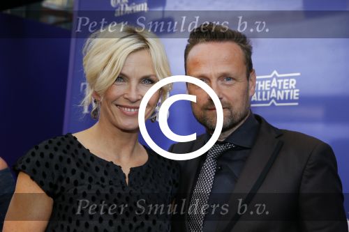 Amsterdam 11 oktober 2015
Premiere de tweeling in het nieuwe de la mar theater
Anita Witzier met haar man