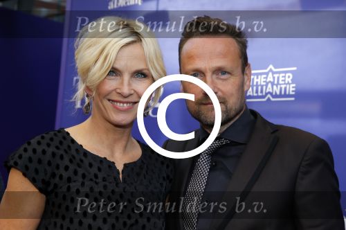 Amsterdam 11 oktober 2015
Premiere de tweeling in het nieuwe de la mar theater
Anita Witzier met haar man