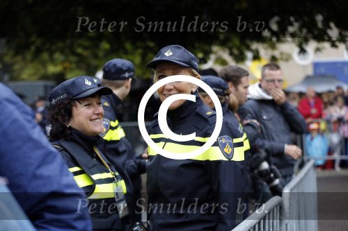 Den Haag 15 september 2015
Prinsjesdag 2015 met Koning Willem Alexander Koningin Maxima prins Constantijn en Prinses Laurentien. Dit jaar wordt de gouden koets voorlopig voor het laatst gebruikt. Annemarie de Mooij