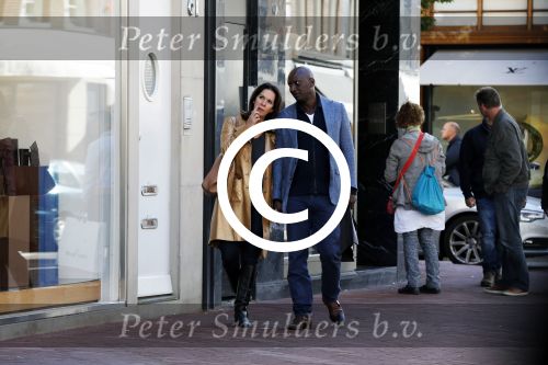 Amsterdam 19 september 2015
Annemarie v Gaal met nieuwe vriend Rhandy MacNack op de pc hooftstraat