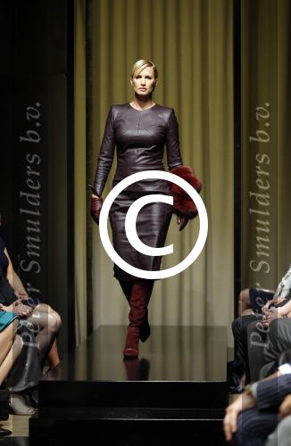 Amsterdam 19 september 2015
Anouk Smulders loopt mee met de modeshow van Mart Visser in het conservatorium hotel.