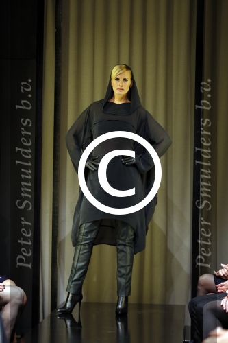 Amsterdam 19 september 2015
Anouk Smulders loopt mee met de modeshow van Mart Visser in het conservatorium hotel.