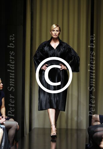 Amsterdam 19 september 2015
Anouk Smulders loopt mee met de modeshow van Mart Visser in het conservatorium hotel.