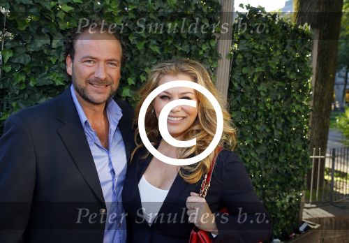 Amsterdam 30 september 2015
Boekpresenatie Joop van Tellingen in Players. Aanwezig Dennis Ria Nathalie en Fender v Tellingen alsmede rest van de familie. Antje Monteiro met vriend