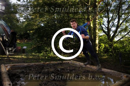 Haarzuilens 27 september 2015
Aktie om bomen te planten gepresenteerd door Beau v Erven Dorens en Angela Groothuizen.
oa Evelyn Struik Trijntje OOsterhuis Nick & Simon Marjan Berk Tineke Schouten Ruud Feltkamp en inge Ipenburg werken mee.