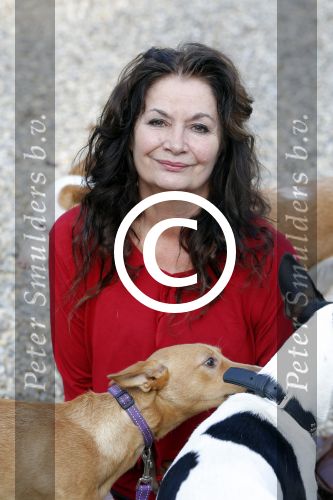 Baarn 4 oktober 2015
Presentatie boek Belinda Meuldijk in kasteel Groeneveld.
Aanwezig Thierry Duval Rob de Nijs Henriette de Nijs Julis Joshi en Robert.
Willeke Alberti krijgt het eerste boek.