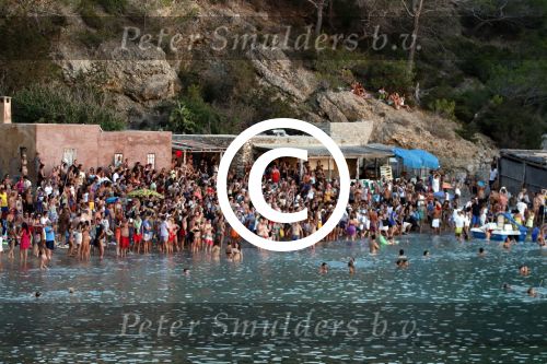 ibiza juli aug 2015
div stranden en clubs op ibiza. strand beniras