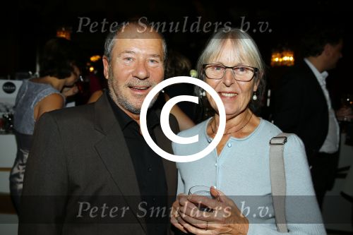 Haarlem 12 oktober 2015
Premiere meisje met het rode haar in schouwburg van haarlem.
Bill v Dijk met zijn vrouw