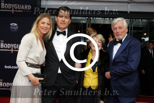 Utrecht 27 september 2015
Premiere the bodyguard met oa Romy Monteiro Mark v Eeuwen  Carolina Dijkhuizen en Patrick Martens.