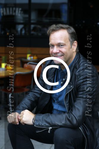 Amsterdam 7 oktober 2015
Carlo Boszhard en zijn vriend Herald bij de presentatie van zijn nieuwe programma.