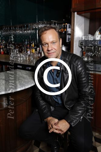 Amsterdam 7 oktober 2015
Carlo Boszhard en zijn vriend Herald bij de presentatie van zijn nieuwe programma.