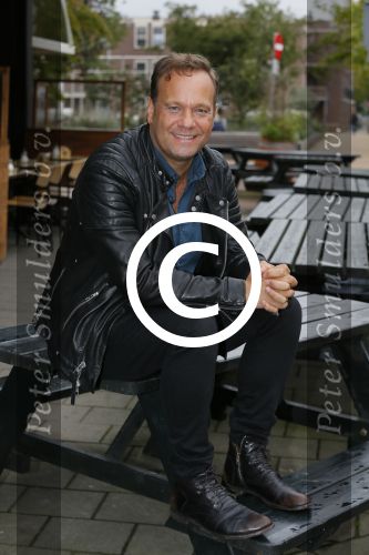 Amsterdam 7 oktober 2015
Carlo Boszhard en zijn vriend Herald bij de presentatie van zijn nieuwe programma.