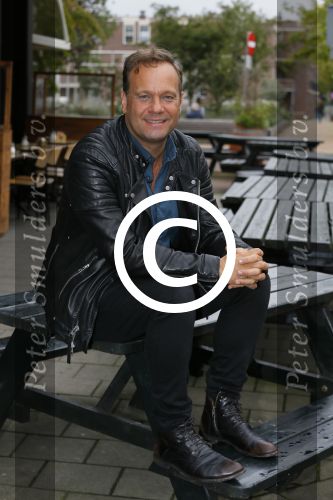 Amsterdam 7 oktober 2015
Carlo Boszhard en zijn vriend Herald bij de presentatie van zijn nieuwe programma.
