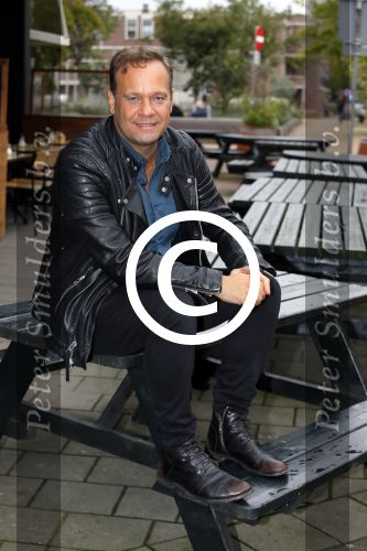 Amsterdam 7 oktober 2015
Carlo Boszhard en zijn vriend Herald bij de presentatie van zijn nieuwe programma.