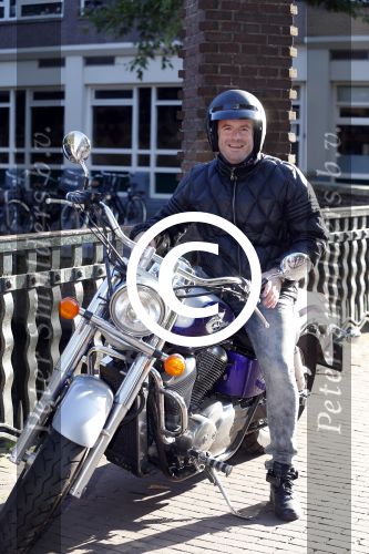 Amsterdam 30 september 2015 
Dean Saunders op zijn motor