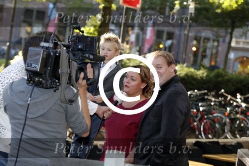 Amsterdam 30 september 2015
Boekpresenatie Joop van Tellingen in Players. Aanwezig Dennis Ria Nathalie en Fender v Tellingen alsmede rest van de familie.