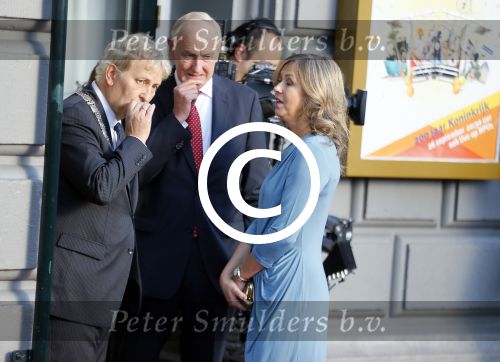 Amsterdam 26 september 2015
200 jaar koninkrijk in carre met oa aanwezig Koning Willem Alexander koningin Maxima en Prinsesd Beatrix.