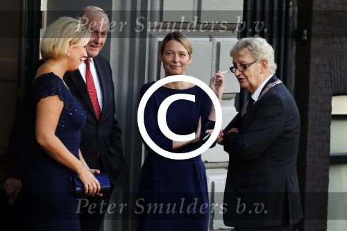 Amsterdam 26 september 2015
200 jaar koninkrijk in carre met oa aanwezig Koning Willem Alexander koningin Maxima en Prinsesd Beatrix.