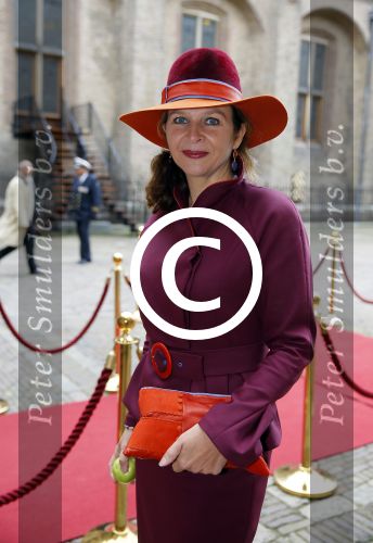 Den Haag 15 september 2015
Prinsjesdag 2015 met Koning Willem Alexander Koningin Maxima prins Constantijn en Prinses Laurentien. Dit jaar wordt de gouden koets voorlopig voor het laatst gebruikt. Edith Schippers
