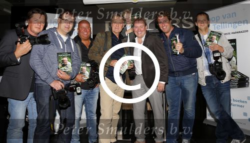 Amsterdam 30 september 2015
Boekpresenatie Joop van Tellingen in Players. Aanwezig Dennis Ria Nathalie en Fender v Tellingen alsmede rest van de familie. Mario Nap Daniel Kroll Reni v Maren Albert de Ieseger Edwin Smulders en Patrick v Emst