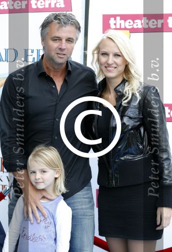 Amsterdam 19 september 2015  
Premiere in de meervaart . Elisah Braaksma met man en dochter