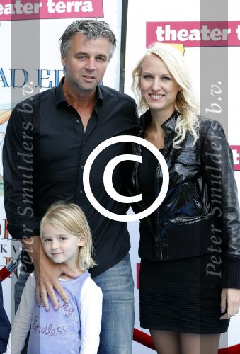 Amsterdam 19 september 2015  
Premiere in de meervaart . Elisah Braaksma met man en dochter
