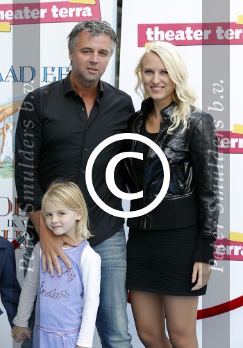 Amsterdam 19 september 2015  
Premiere in de meervaart . Elisah Braaksma met man en dochter