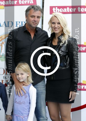 Amsterdam 19 september 2015  
Premiere in de meervaart . Elisah Braaksma met man en dochter