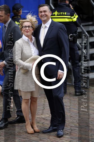 Den Haag 15 september 2015
Prinsjesdag 2015 met Koning Willem Alexander Koningin Maxima prins Constantijn en Prinses Laurentien. Dit jaar wordt de gouden koets voorlopig voor het laatst gebruikt. Emiel Roemer met vrouw