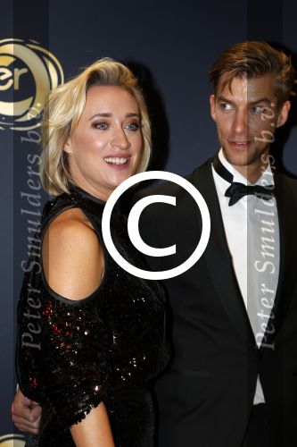 Amsterdam 15 oktober 2015
Uitreiking van de 50e televizierring in carre. Eva Jinek met een vriend