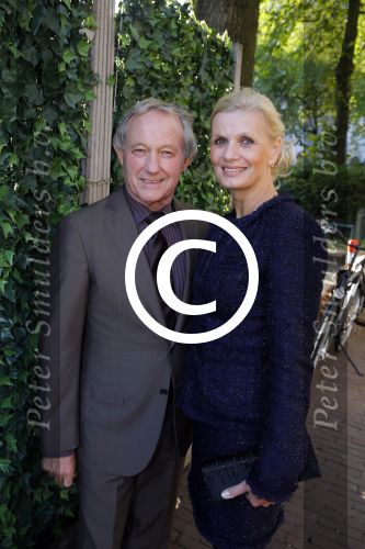 Amsterdam 30 september 2015
Boekpresenatie Joop van Tellingen in Players. Aanwezig Dennis Ria Nathalie en Fender v Tellingen alsmede rest van de familie. Frank Wentink met vrouw