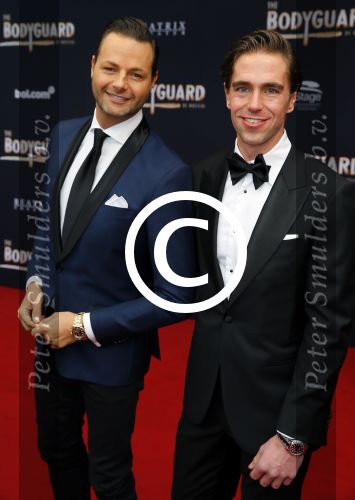 Utrecht 27 september 2015
Premiere the bodyguard met oa Romy Monteiro Mark v Eeuwen  Carolina Dijkhuizen en Patrick Martens.