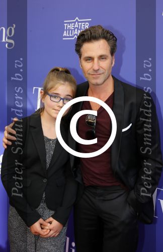 Amsterdam 11 oktober 2015
Premiere de tweeling in het nieuwe de la mar theater
Frederik Brom en dochter Nele