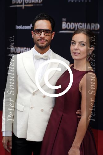 Utrecht 27 september 2015
Premiere the bodyguard met oa Romy Monteiro Mark v Eeuwen  Carolina Dijkhuizen en Patrick Martens.