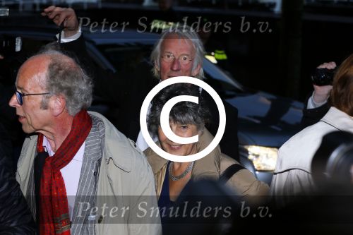 Amsterdam 14 september 2015
Paul v Vliet in carre met als gasten prinses Beatrix prinses Laurentien en mies Bouwman. Freek de Jonge met vrouw