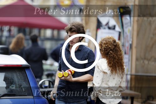 Amsterdam 6 oktober 2015 
Katja Schuurman brnegt haar vriend Freek v Noordwijk van zijn ene restaurant naar zijn andere restaurant ion Amsterdam