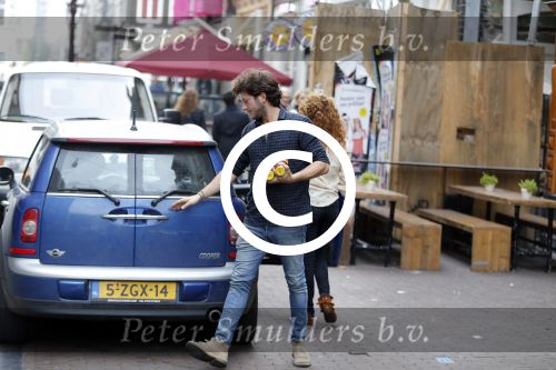 Amsterdam 6 oktober 2015 
Katja Schuurman brnegt haar vriend Freek v Noordwijk van zijn ene restaurant naar zijn andere restaurant ion Amsterdam