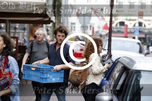 Amsterdam 6 oktober 2015 
Katja Schuurman brnegt haar vriend Freek v Noordwijk van zijn ene restaurant naar zijn andere restaurant ion Amsterdam