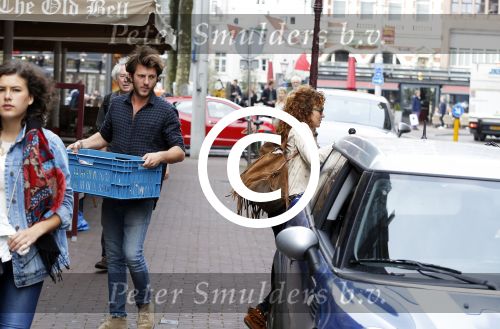 Amsterdam 6 oktober 2015 
Katja Schuurman brnegt haar vriend Freek v Noordwijk van zijn ene restaurant naar zijn andere restaurant ion Amsterdam