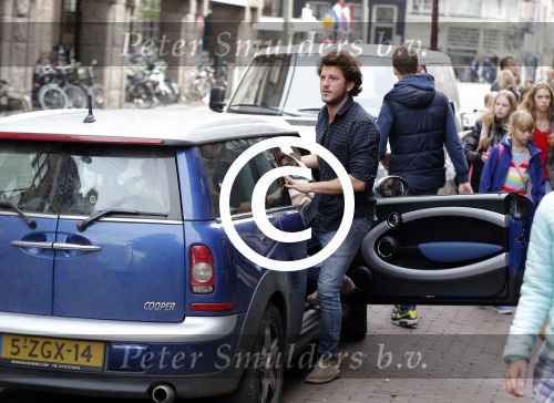 Amsterdam 6 oktober 2015 
Katja Schuurman brnegt haar vriend Freek v Noordwijk van zijn ene restaurant naar zijn andere restaurant ion Amsterdam