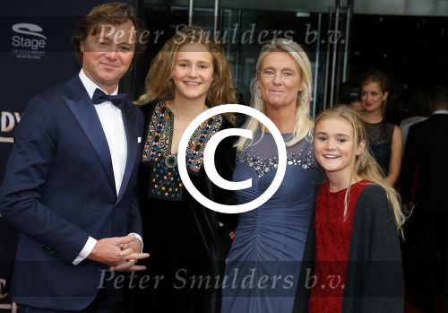 Utrecht 27 september 2015
Premiere the bodyguard met oa Romy Monteiro Mark v Eeuwen  Carolina Dijkhuizen en Patrick Martens.