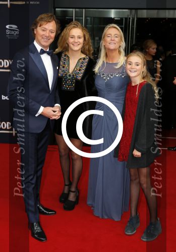 Utrecht 27 september 2015
Premiere the bodyguard met oa Romy Monteiro Mark v Eeuwen  Carolina Dijkhuizen en Patrick Martens.