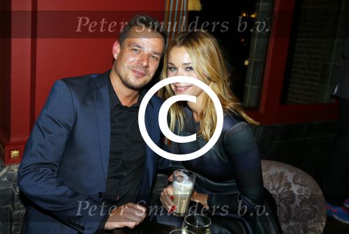 Haarlem 12 oktober 2015
Premiere meisje met het rode haar in schouwburg van haarlem.
Froukje de Both en Niek van der Bruggen