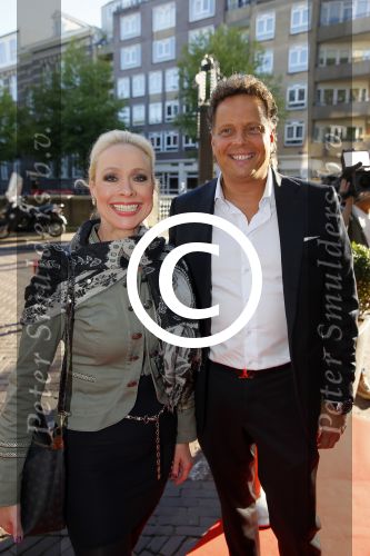 Amsterdam 30 september 2015
Boekpresenatie Joop van Tellingen in Players. Aanwezig Dennis Ria Nathalie en Fender v Tellingen alsmede rest van de familie. Gemma v Eck met Melchior Rietveld